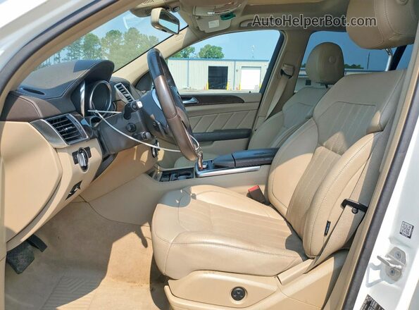 4JGDF6EE0GA697550 2016 MERCEDES-BENZ GL-CLASS Белый Вид салона спереди