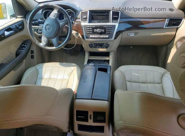 4JGDF6EE0GA697550 2016 MERCEDES-BENZ GL-CLASS Белый Вид панели приборов