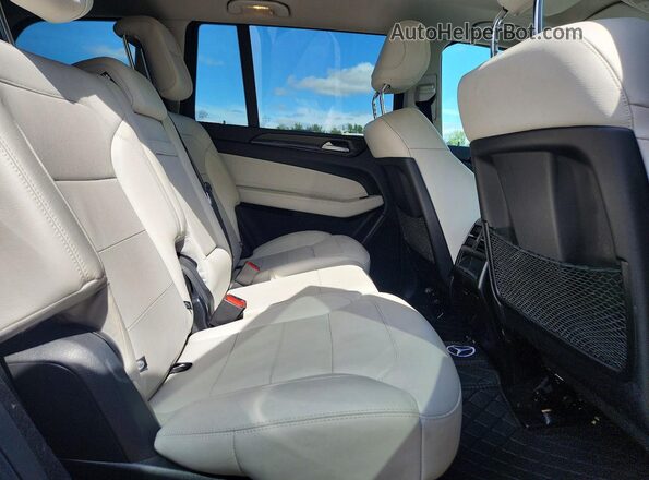 4JGDF6EE0JB036912 2018 MERCEDES-BENZ GLS Gray უკანა სალონის ხედი