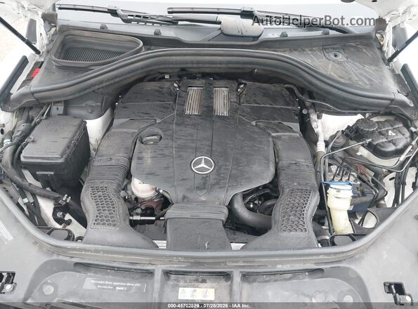 4JGDF6EE2HA871894 2017 MERCEDES-BENZ GLS 450 White Widok z tyłu