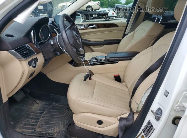 4JGDF6EE3KB219030 2019 MERCEDES-BENZ GLS White Widok wnętrza z przodu