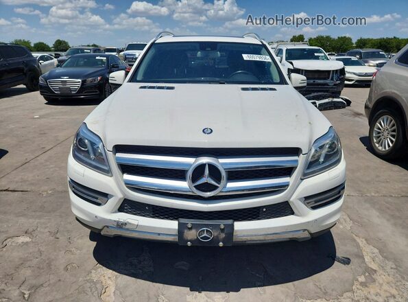 4JGDF6EE4GA670464 2016 MERCEDES-BENZ GL-CLASS White Widok z przodu