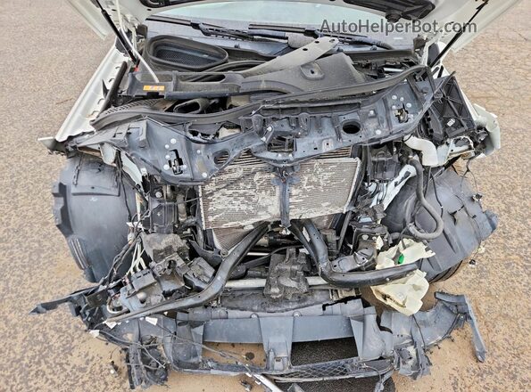 4JGDF6EE4HA963492 2017 MERCEDES-BENZ GLS White Engine compartment view