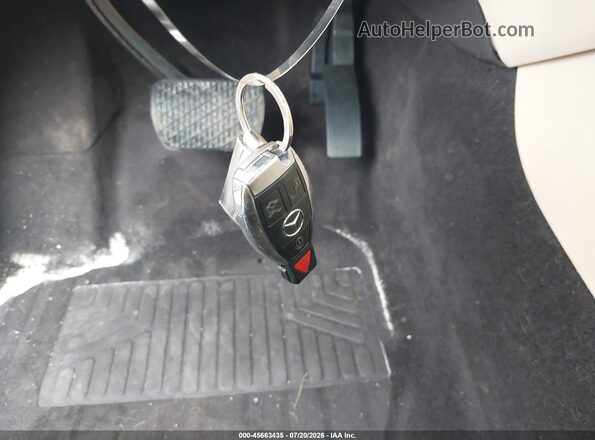 4JGDF6EE4JB081951 2018 MERCEDES-BENZ GLS 450 White Вид панелі приладів