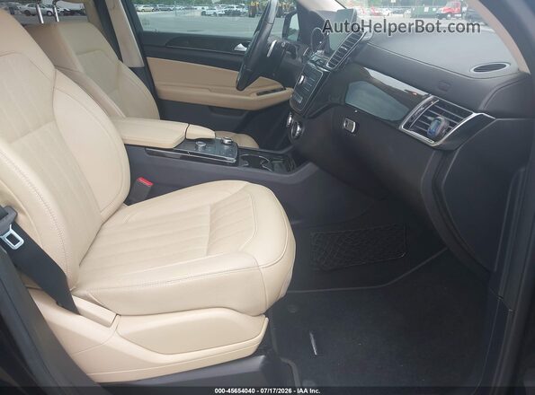 4JGDF6EE4KB187592 2019 MERCEDES-BENZ GLS 450 Black Widok wnętrza z przodu