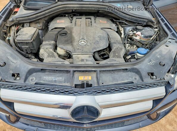 4JGDF6EE5GA689802 2016 MERCEDES-BENZ GL-CLASS Blue Vista del compartimento del motor