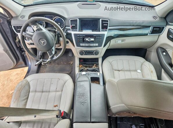 4JGDF6EE5GA689802 2016 MERCEDES-BENZ GL-CLASS Blue Vista del salpicadero
