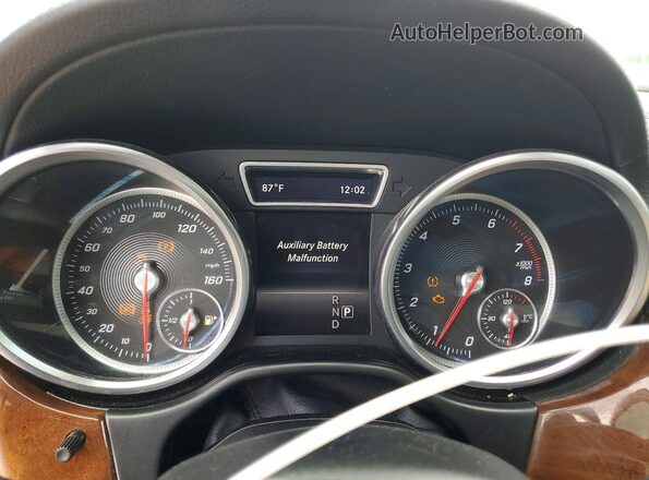 4JGDF6EE6HA790607 2017 MERCEDES-BENZ GLS White Vista del cuadro de instrumentos
