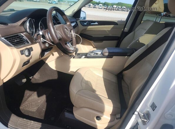 4JGDF6EE6JB072488 2018 MERCEDES-BENZ GLS White Вид салону спереду