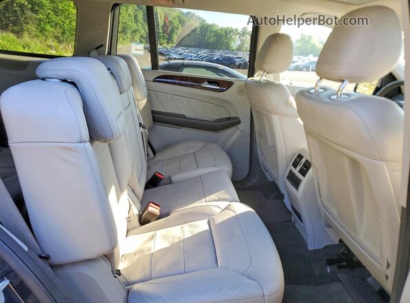4JGDF6EE7GA708074 2016 MERCEDES-BENZ GL-CLASS Blue Вид задньої частини салону
