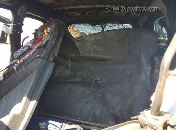 4JGDF6EE7HA890196 2017 MERCEDES-BENZ GLS Black Widok tylnych siedzeń