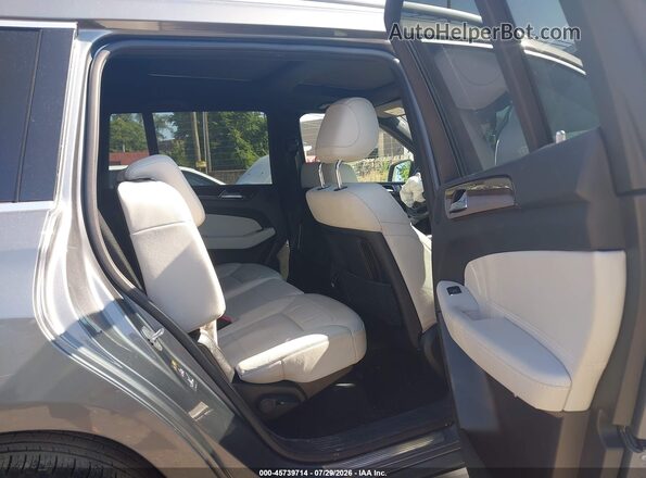 4JGDF6EE7HA945584 2017 MERCEDES-BENZ GLS 450 Gray Widok naklejki z numerem VIN