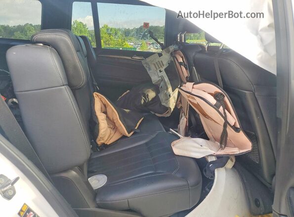 4JGDF6EE7KB220388 2019 MERCEDES-BENZ GLS White უკანა სალონის ხედი