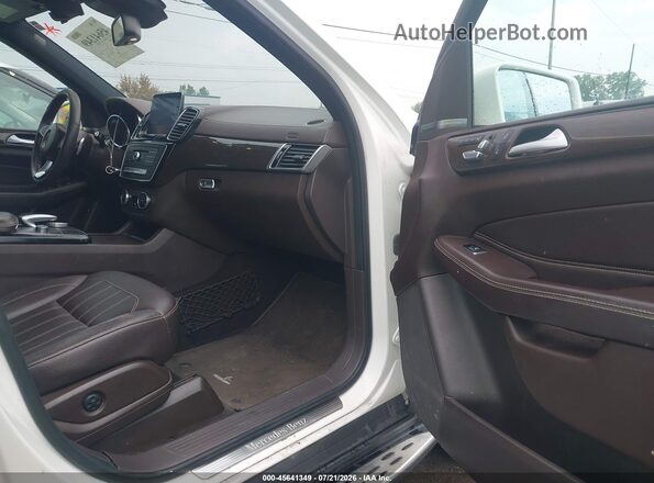 4JGDF6EE9HA946879 2017 MERCEDES-BENZ GLS 450 White Vista interior delantera