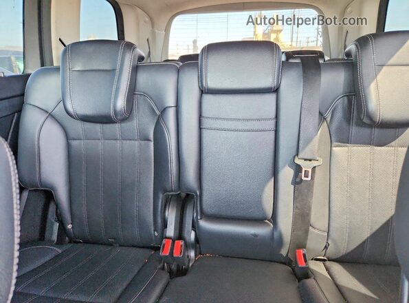 4JGDF6EEXGA671215 2016 MERCEDES-BENZ GL-CLASS Silver Rear seats view