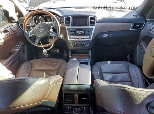 4JGDF7DE0GA638778 2016 MERCEDES-BENZ GL-CLASS Black Vista del salpicadero