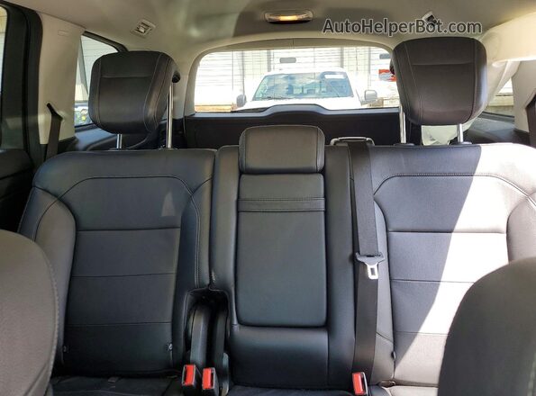 4JGDF7DE1JA997435 2018 MERCEDES-BENZ GLS White Rear seats view