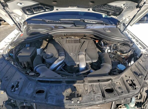4JGDF7DE3HA754980 2017 MERCEDES-BENZ GLS White Engine compartment view