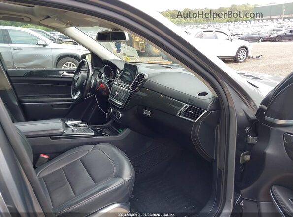 4JGDF7DE3JB023482 2018 MERCEDES-BENZ GLS 550 Gray Սալոնի դիմացի տեսք