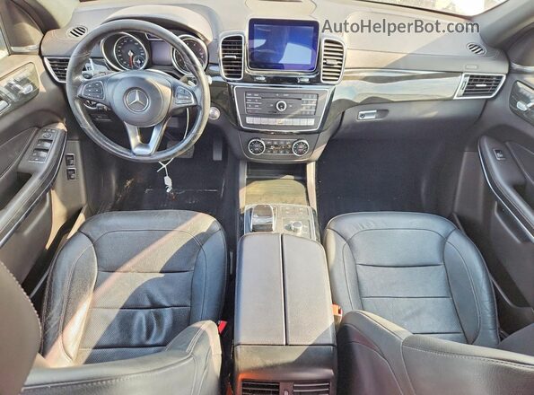 4JGDF7DE4HA942049 2017 MERCEDES-BENZ GLS Silver Vista del salpicadero