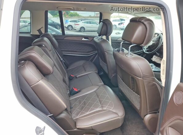 4JGDF7DE9KB211859 2019 MERCEDES-BENZ GLS White Widok wnętrza z tyłu