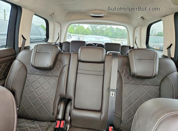 4JGDF7DE9KB211859 2019 MERCEDES-BENZ GLS White Widok tylnych siedzeń