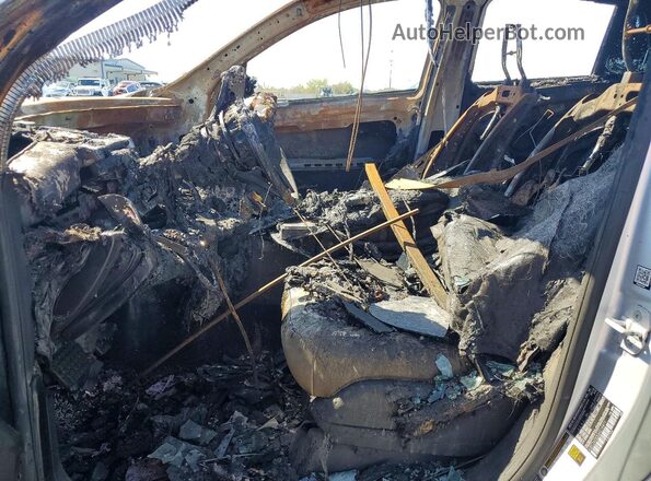4JGED6EB2GA014411 2016 MERCEDES-BENZ GLE Серебряный Вид салона спереди