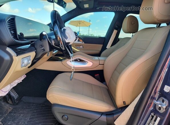 4JGFB4FB2RB027458 2024 MERCEDES-BENZ GLE Blue Front interior view