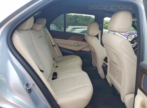 4JGFB4FB2RB211945 2024 MERCEDES-BENZ GLE Silver უკანა სალონის ხედი
