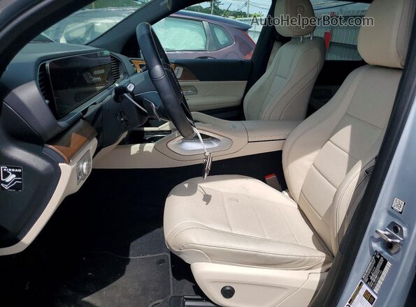 4JGFB4FB2RB211945 2024 MERCEDES-BENZ GLE Silver წინა სალონის ხედი