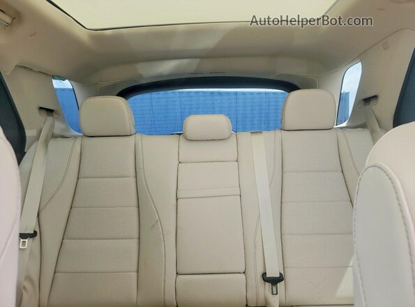 4JGFB4FB6RB229557 2024 MERCEDES-BENZ GLE White Rear seats view
