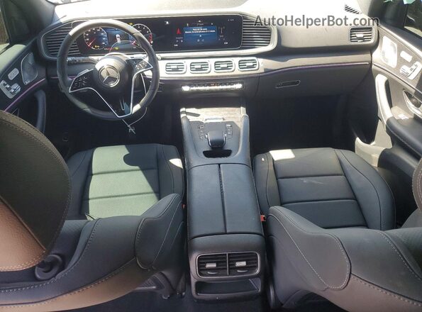 4JGFB4FB7SB470517 2025 MERCEDES-BENZ GLE Black Vista del salpicadero