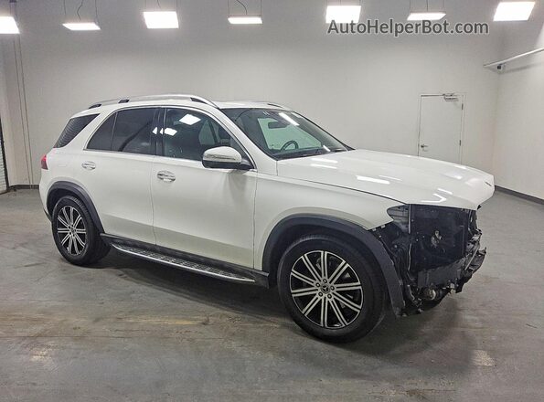 4JGFB4FB7TB595633 2026 MERCEDES-BENZ GLE Белый Передняя правая четверть