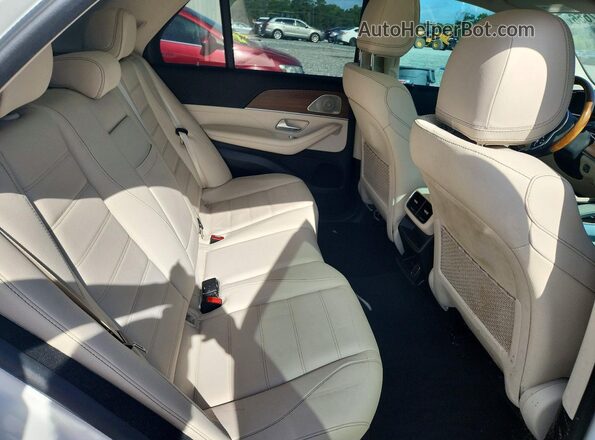 4JGFB4JB3NA688973 2022 MERCEDES-BENZ GLE White Rear interior view