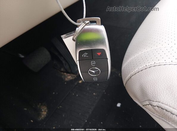 4JGFB4JE3MA399469 2021 MERCEDES-BENZ GLE 350 Белый Вид панели приборов