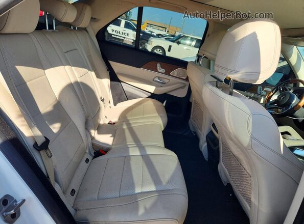 4JGFB4JE8MA460606 2021 MERCEDES-BENZ GLE White Widok wnętrza z tyłu