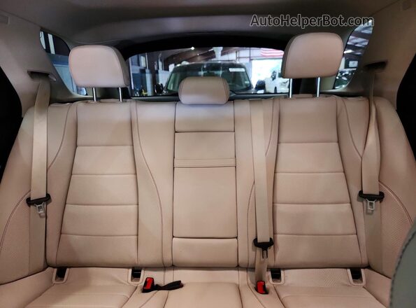 4JGFB4KB1MA314553 2021 MERCEDES-BENZ GLE White Vista de los asientos traseros