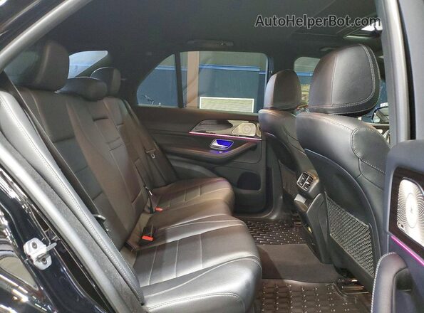 4JGFB4KB1NA819929 2022 MERCEDES-BENZ GLE Black Widok wnętrza z tyłu