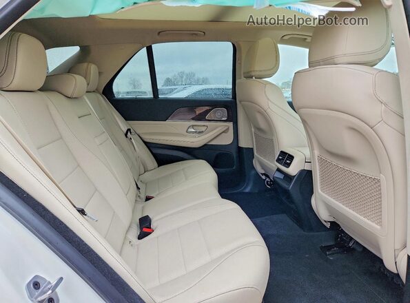 4JGFB4KB5NA615747 2022 MERCEDES-BENZ GLE White Սալոնի հետևի տեսք