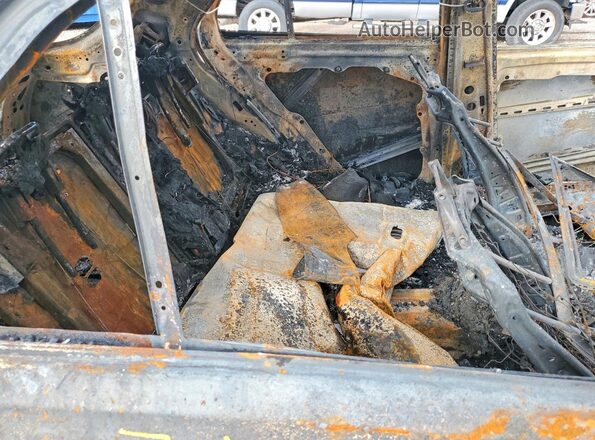 4JGFB4KB7NA727384 2022 MERCEDES-BENZ GLE Burn Widok tylnych siedzeń