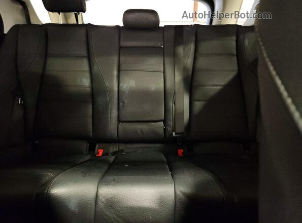 4JGFB4KB9MA366917 2021 MERCEDES-BENZ GLE Silver Rear seats view