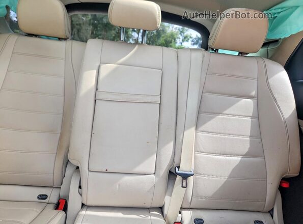4JGFB4KE5LA033526 2020 MERCEDES-BENZ GLE White Rear seats view