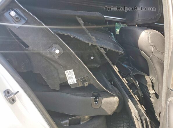 4JGFD6BB0PA958684 2023 MERCEDES-BENZ GLE White Rear interior view