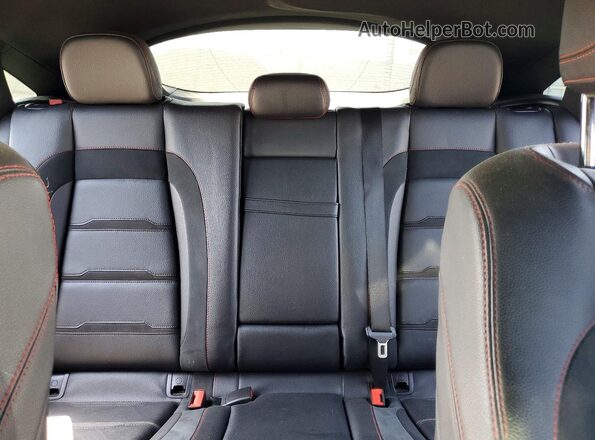 4JGFD6BB6MA371613 2021 MERCEDES-BENZ GLE Black Widok tylnych siedzeń