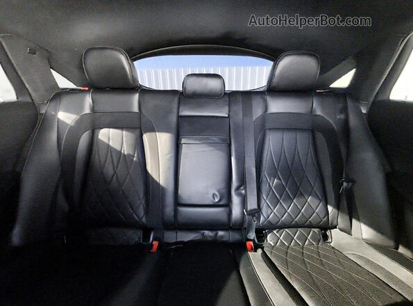 4JGFD6BB8MA403798 2021 MERCEDES-BENZ GLE Black Widok tylnych siedzeń