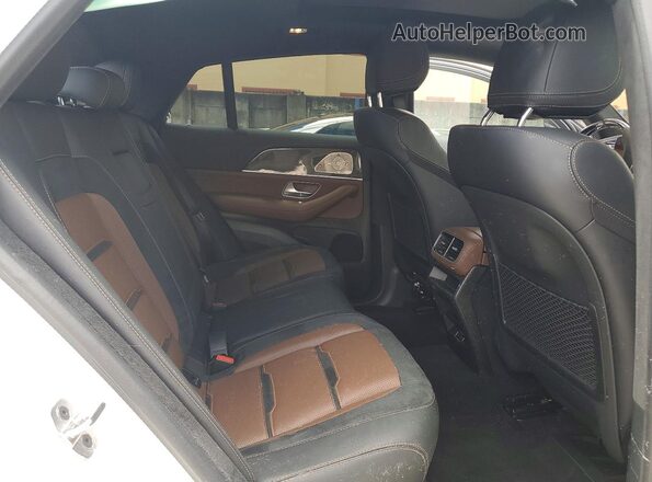 4JGFD8KB1SB342930 2025 MERCEDES-BENZ GLE White Widok tylnych siedzeń