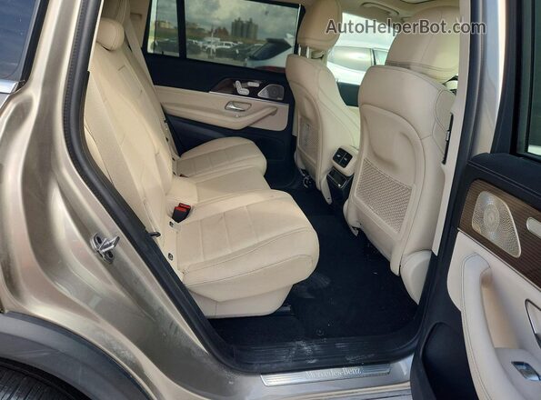 4JGFF5KE1MA497456 2021 MERCEDES-BENZ GLS Silver Widok wnętrza z tyłu