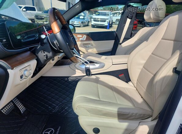 4JGFF5KE4PA963451 2023 MERCEDES-BENZ GLS White Սալոնի դիմացի տեսք
