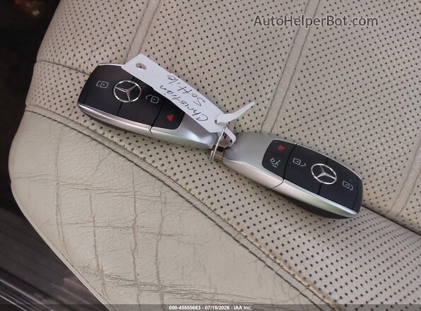 4JGFF5KE7LA111122 2020 MERCEDES-BENZ GLS 450 Gray Widok deski rozdzielczej