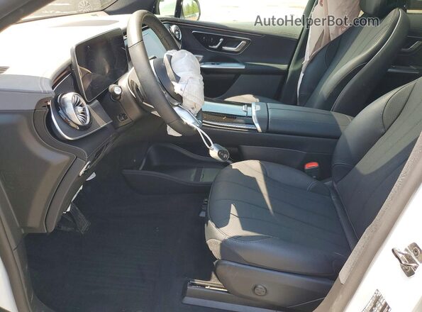 4JGGM1CB0SA066899 2025 MERCEDES-BENZ EQE White Вид салону спереду